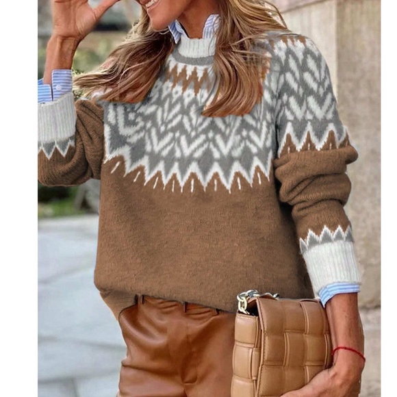 Cozy Fair Isle Print Oversized Sweater Top - Picture 7 of 14